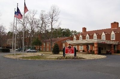 Ramada Inn 1776 Williamsburg Buitenkant foto